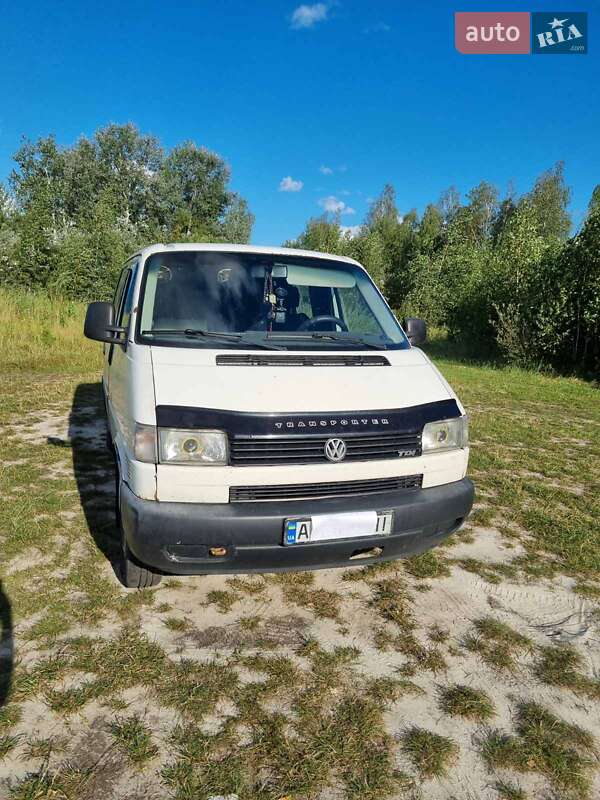 Минивэн Volkswagen Transporter 2001 в Киеве
