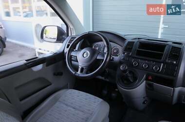 Грузопассажирский фургон Volkswagen Transporter 2012 в 