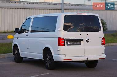Минивэн Volkswagen Transporter 2018 в 