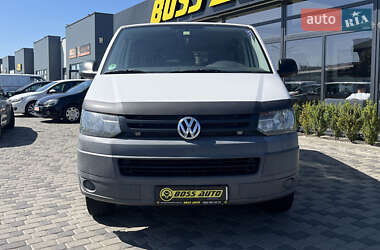 Минивэн Volkswagen Transporter 2010 в 