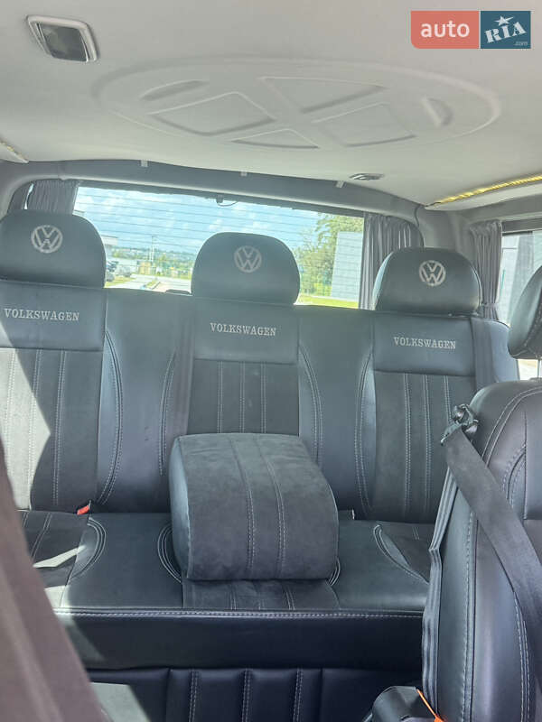 Мінівен Volkswagen Transporter 2011 в Києві