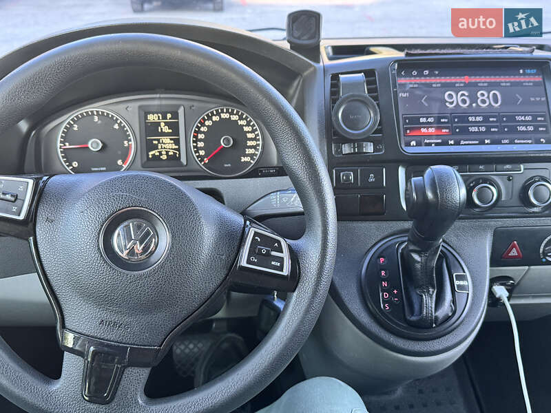 Мінівен Volkswagen Transporter 2011 в Києві