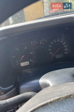 Минивэн Volkswagen Transporter 2000 в 