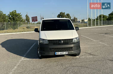 Минивэн Volkswagen Transporter 2015 в 
