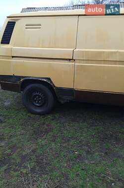 Микроавтобус Volkswagen Transporter 1986 в 
