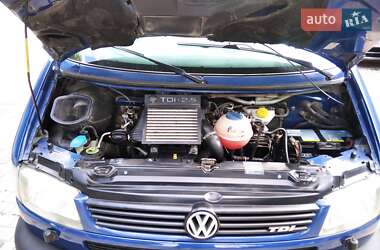 Минивэн Volkswagen Transporter 2003 в Каменец-Подольском
