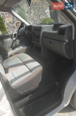 Минивэн Volkswagen Transporter 2000 в 