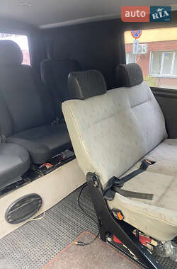 Минивэн Volkswagen Transporter 2000 в 