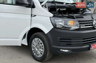 Грузовой фургон Volkswagen Transporter 2016 в 