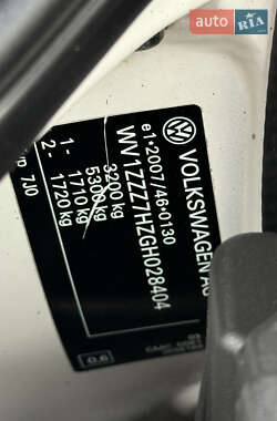 Грузовой фургон Volkswagen Transporter 2016 в 