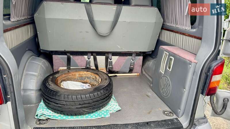 Минивэн Volkswagen Transporter 2007 в Черновцах