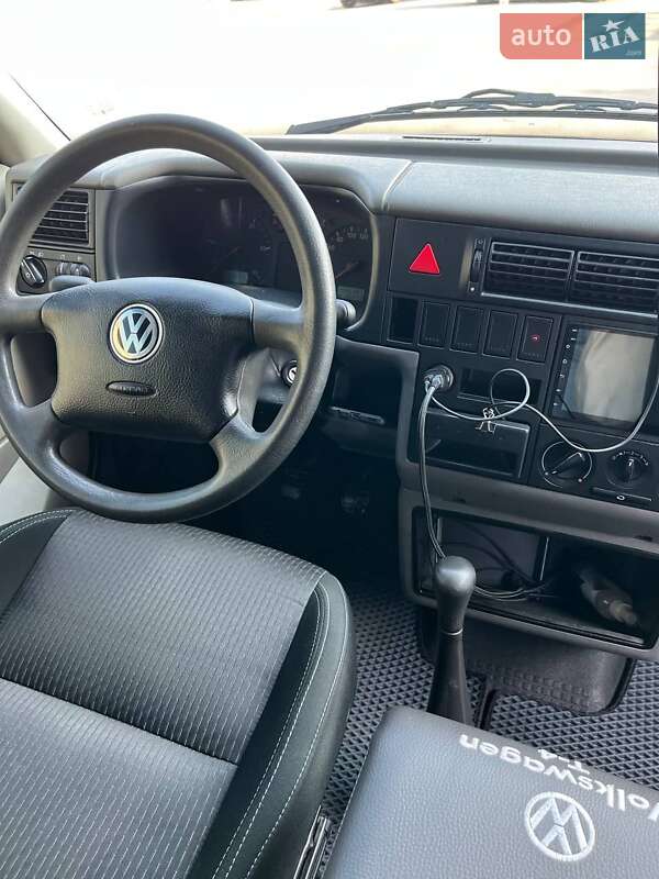 Минивэн Volkswagen Transporter 2001 в Виннице