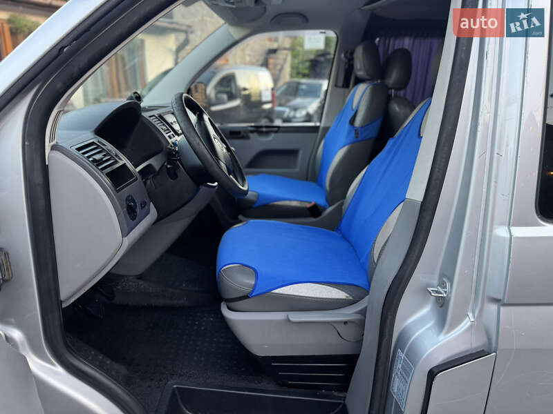 Минивэн Volkswagen Transporter 2007 в Иршаве