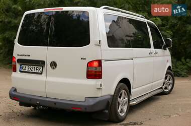 Минивэн Volkswagen Transporter 2008 в 