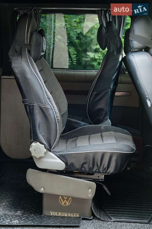 Минивэн Volkswagen Transporter 2008 в Киеве