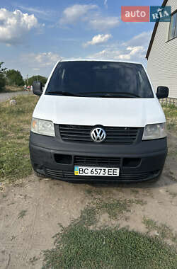 Минивэн Volkswagen Transporter 2004 в 