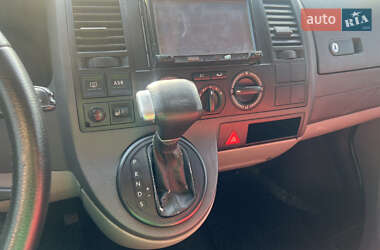 Минивэн Volkswagen Transporter 2005 в 