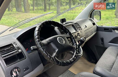 Минивэн Volkswagen Transporter 2004 в 