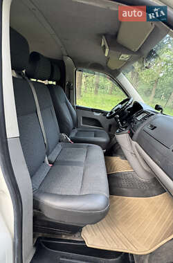 Минивэн Volkswagen Transporter 2004 в 