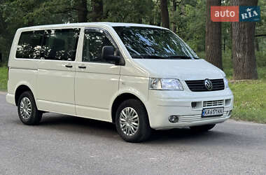 Минивэн Volkswagen Transporter 2004 в 