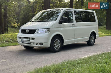 Минивэн Volkswagen Transporter 2004 в 