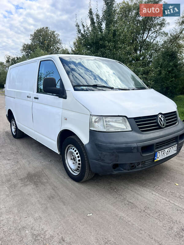 Минивэн Volkswagen Transporter 2008 в 