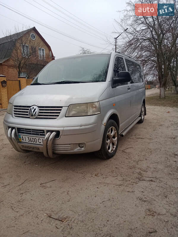 Минивэн Volkswagen Transporter 2005 в 