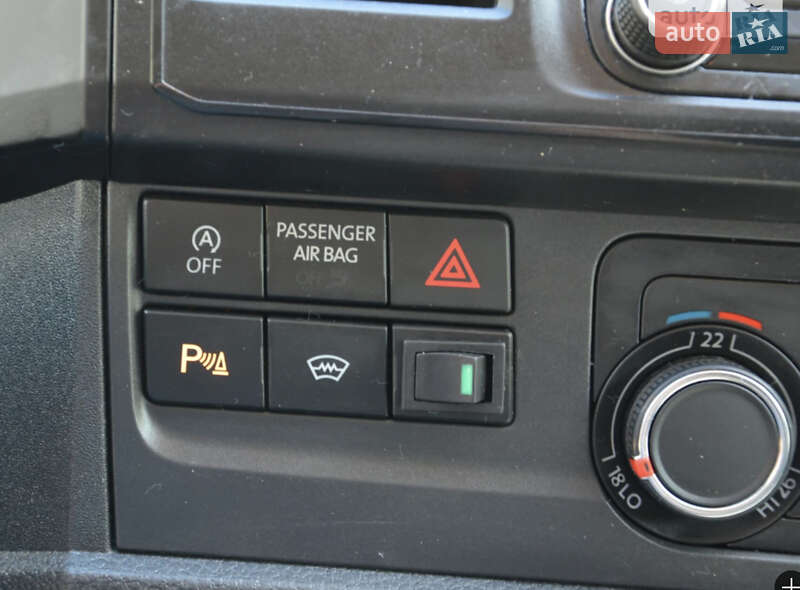 Грузовой фургон Volkswagen Transporter 2017 в Каневе