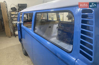 Минивэн Volkswagen Transporter 1968 в 