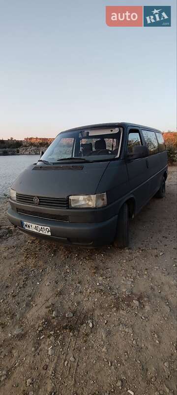 Мінівен Volkswagen Transporter 1998 в 
