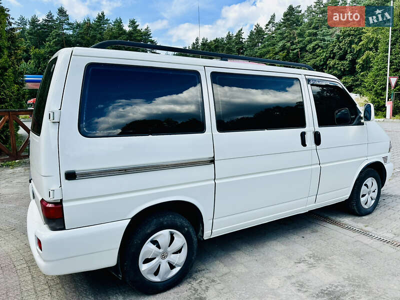 Минивэн Volkswagen Transporter 2002 в Львове