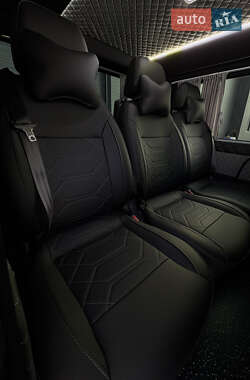 Минивэн Volkswagen Transporter 2021 в 