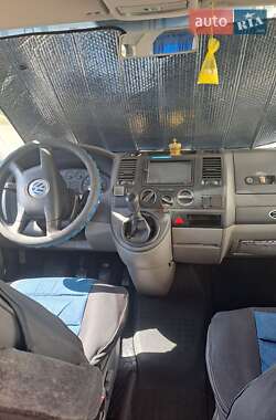 Минивэн Volkswagen Transporter 2004 в 