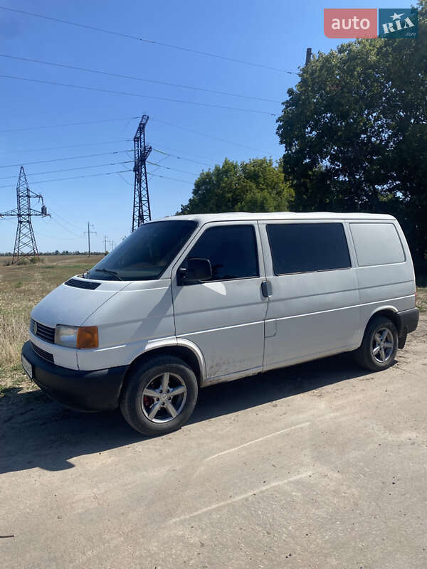 Минивэн Volkswagen Transporter 1999 в 