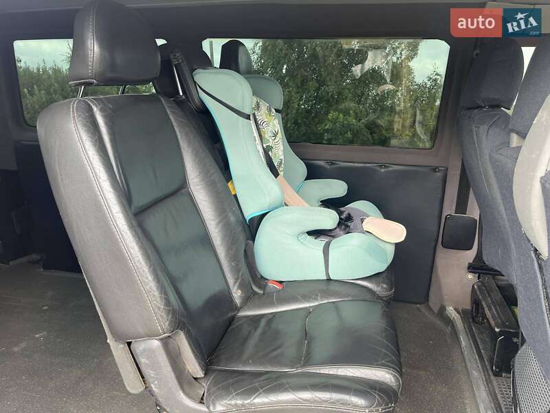 Минивэн Volkswagen Transporter 2001 в Калиновке