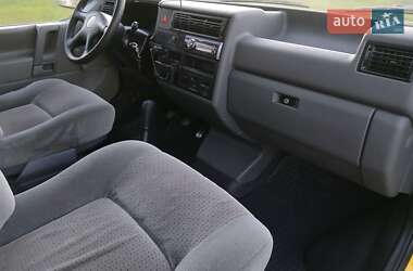 Минивэн Volkswagen Transporter 1998 в 