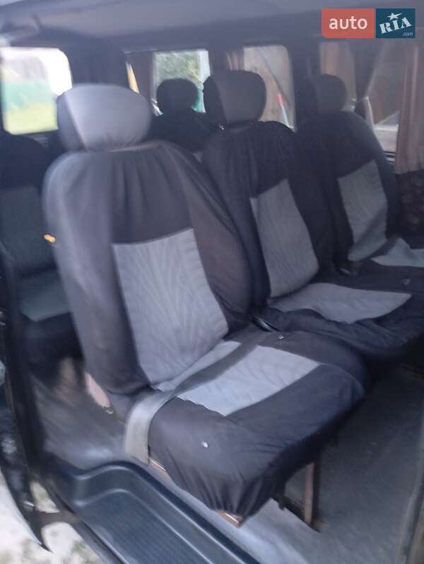 Микроавтобус Volkswagen Transporter 2001 в Березному