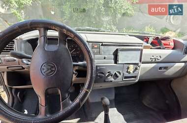 Минивэн Volkswagen Transporter 1997 в 