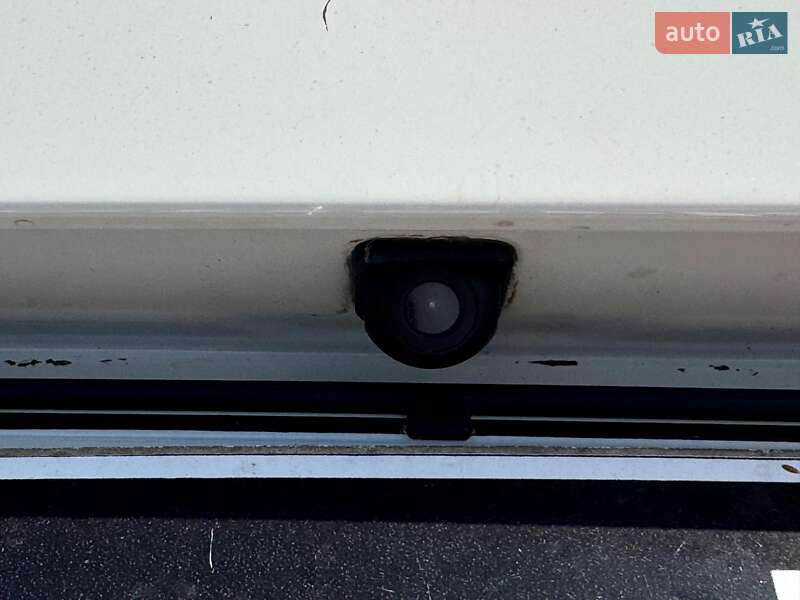 Грузопассажирский фургон Volkswagen Transporter 2016 в Виннице