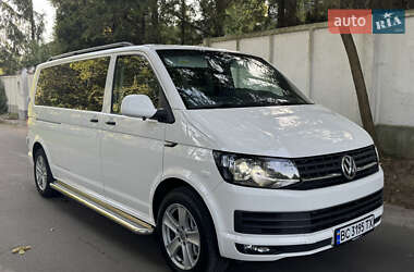Минивэн Volkswagen Transporter 2016 в 