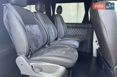 Минивэн Volkswagen Transporter 2016 в 