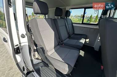 Минивэн Volkswagen Transporter 2015 в 
