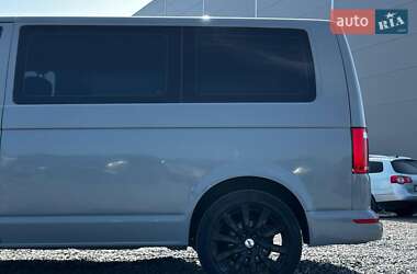 Минивэн Volkswagen Transporter 2016 в 