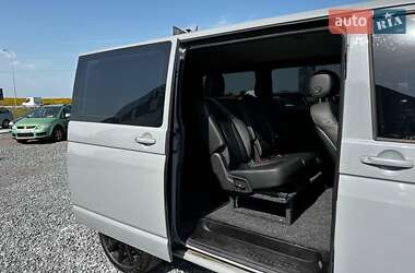 Минивэн Volkswagen Transporter 2016 в 