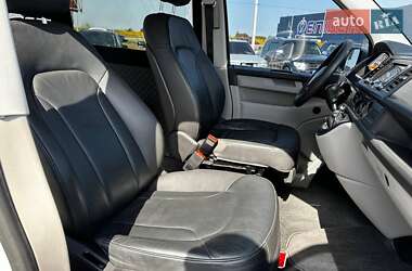 Минивэн Volkswagen Transporter 2016 в 