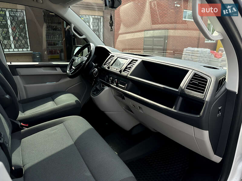 Грузовой фургон Volkswagen Transporter 2016 в Новой Водолаге