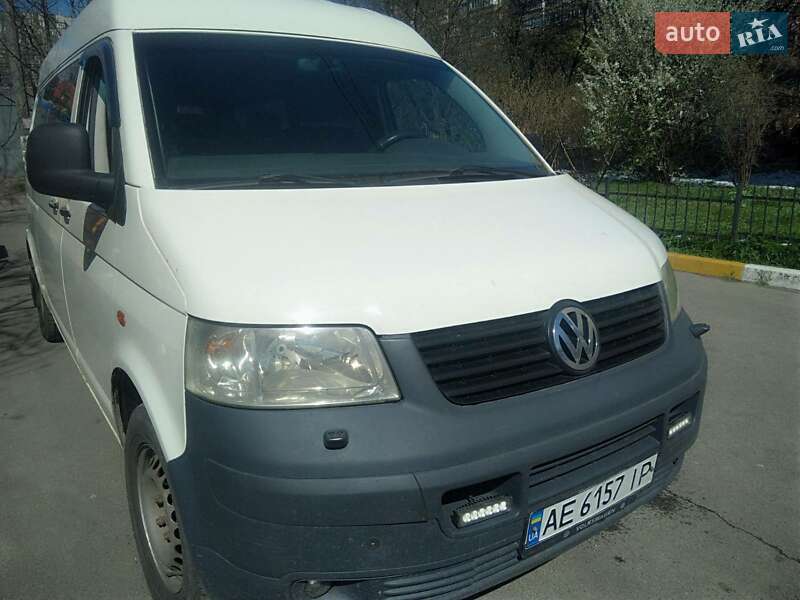Минивэн Volkswagen Transporter 2006 в 
