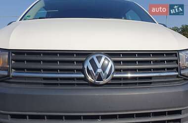 Грузовой фургон Volkswagen Transporter 2017 в 