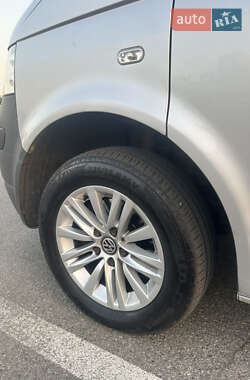 Минивэн Volkswagen Transporter 2008 в 