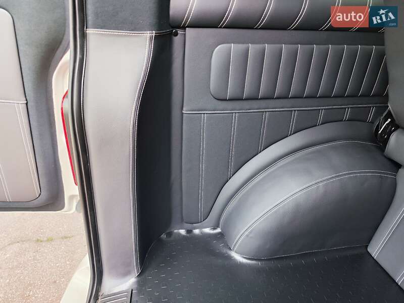 Минивэн Volkswagen Transporter 2021 в Бердичеве фото 100 Минивэн Volkswagen Transporter 2021 в Бердичеве
